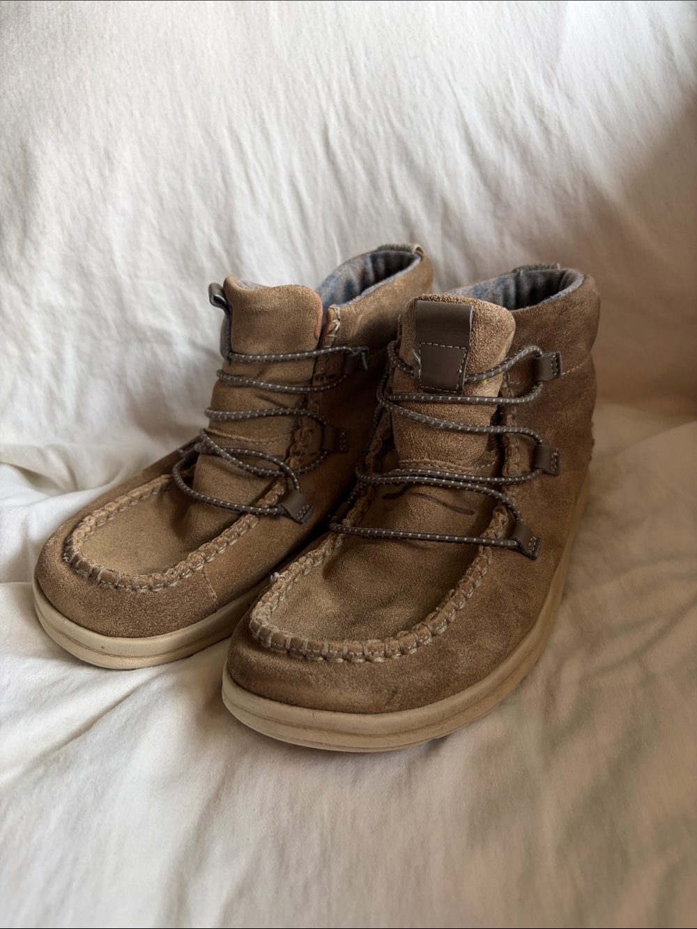 Hey Dude Tan Suede Ankle Boots